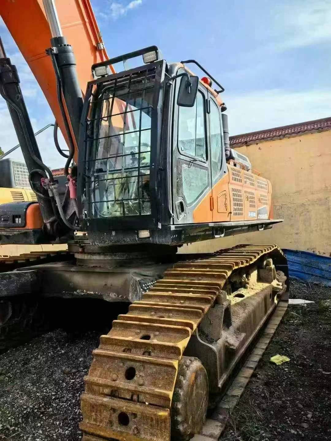 DOOSAN560 Excavator 斗山560挖掘机